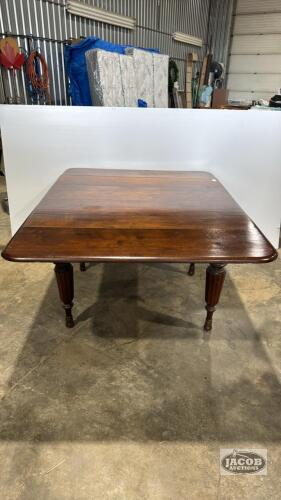 DROP LEAF WOODEN TABLE