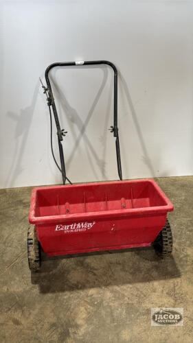 EARTHWAY EV-N-SPREAD FERTILIZER SPREADER