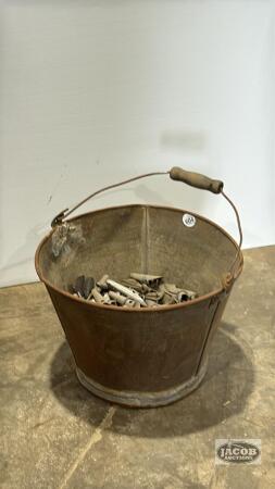 PAIL OF METAL SAP SPILES
