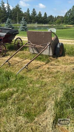 2 WHEELED BREAKING CART