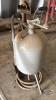 SAND BLASTING TANK WITH HOSE - 4