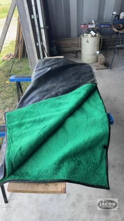 OIL BLANKET (HAS 2 HOLES)