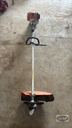 STIHL FS110R STRAIGHT SHAFT TRIMMER