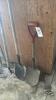 GARDEN TOOL LOT - 5