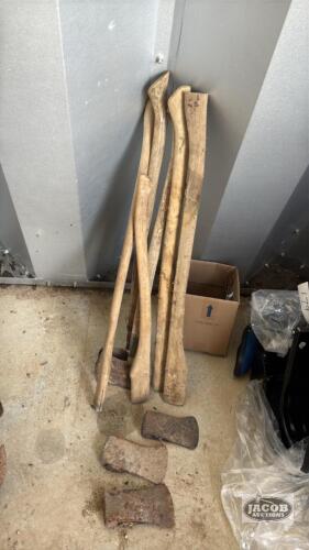 AXE LOT