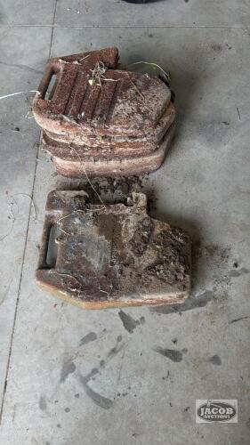 6 TRACTOR WEIGHTS