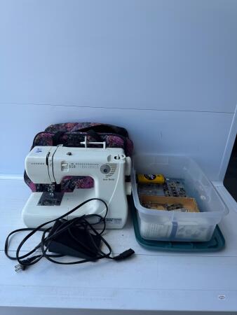 JANOME ELECTRIC SEWING MACHINE