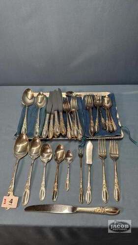 COMMUNITY CUTLERY LOT