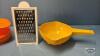 TUPPERWARE LOT - 7