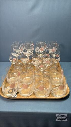 CLEAR GLASS WITH FLOWER PATTERN LOT