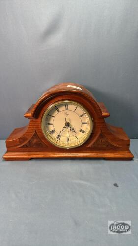 ERGO QUARTZ MANTLE CLOCK