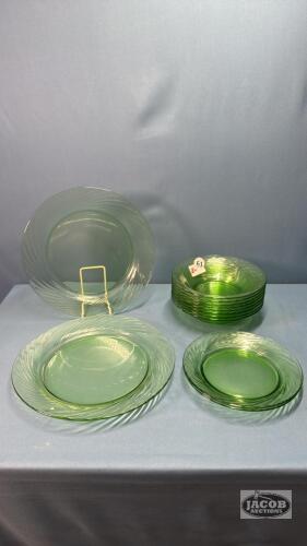 SWIRL PATTERN GREEN PYREX DISH LOT