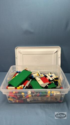 QUANTITY OF LEGO