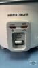 BLACK AND DECKER RICE COOKER - 3