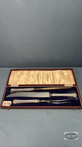 (3) PIECE CARVING SET IN CASE
