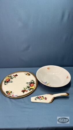 AYNSLEY 11IN SERVING PLATE WITH SERVER