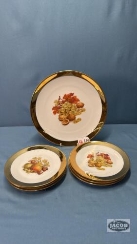 BAVARIA 10IN PLATE WITH (6) 7IN MATCHING PLATES