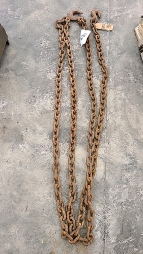 16ft x 3/8 Chain with Hooks