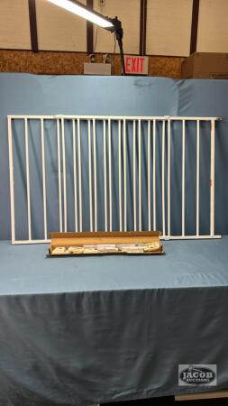 24IN X 60IN PET GATE