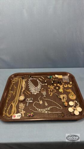 QUANTITY OF JEWELRY