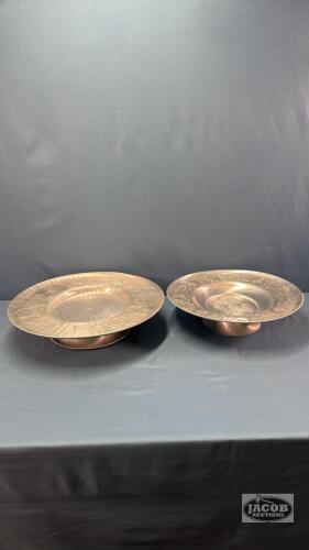 (2) HAMMERED ALUMINUM LAZY SUZANS