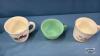 A ROUGH COKE TRAY WITH ASSORTED CUPS AND MUGS - 4