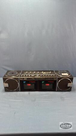 MTO CASSETTE PLAYER