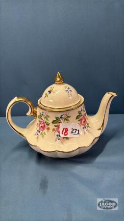 SADLER TEA POT