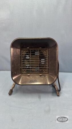 PORTABLE ELECTRIC FAN