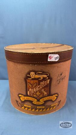 BILTMORE ROUND HAT BOX WITH LID