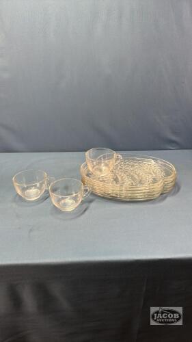 (4) WHEAT PATTERN SNACK PLATES