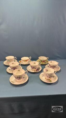 (8) TEA CUPS AND SAUCERS