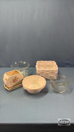 BOWL AND PLANTER LOT