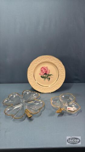 4 AND 3 LEAF CLOVER GLASS SERVING PLATES