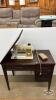 SINGER MODEL 750 ELECTRIC SEWING MACHINE