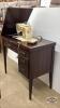 SINGER MODEL 750 ELECTRIC SEWING MACHINE - 4