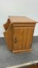 END TABLE WITH MAGAZINE RACK