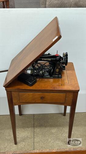 SINGER ELECTRIC SEWING MACHINE IN STAND