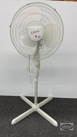 CLASSIC PEDESTAL 16IN OSCILLATING FAN