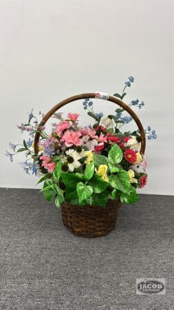 WICKER BASKET FLORAL ARRANGMENT