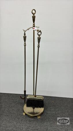 FIREPLACE TOOL SET WITH STAND