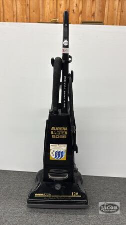 EUREKA MEGA BOSS VACUUM