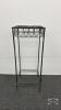 METAL WIRE PLANT STAND
