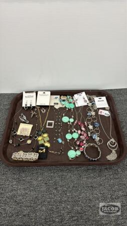 QUANITITY OF JEWELRY