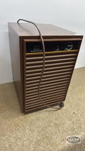ELECTROHOME DEHUMIDIFIER