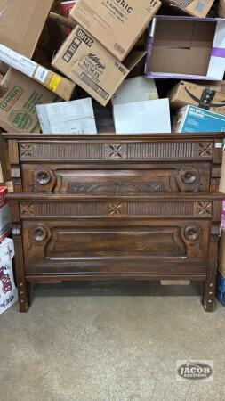 DOUBLE OAK ORNATE HEAD AND FOOT BOARD
