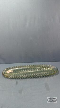 CARNIVAL COLOURED GLASS FISH PLATE