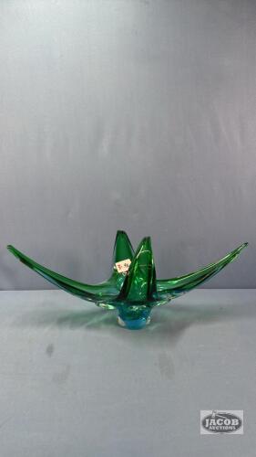 ART GLASS 21IN WIDE BASKET