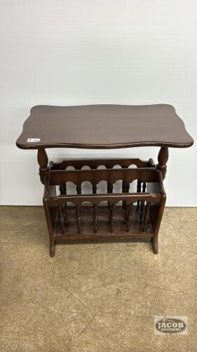 WOODEN MAGAZINE TABLE