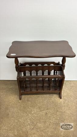 WOODEN MAGAZINE TABLE